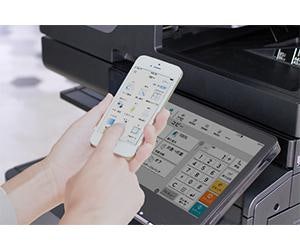 個人のスマートフォンやタブレットなどのモバイル端末が、複合機の操作部となるアプリケーション 「MyPanel」