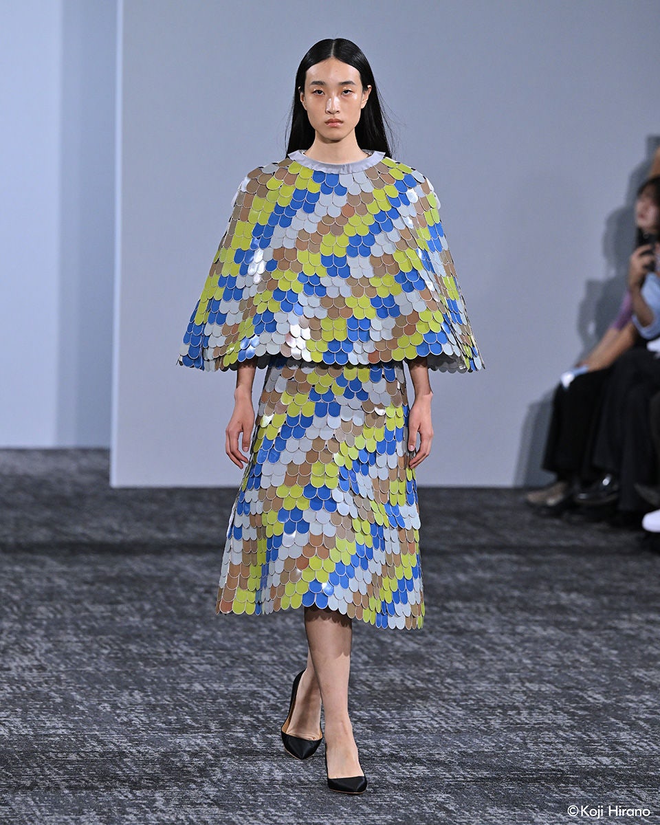 rls_20261002_LOOK32_c