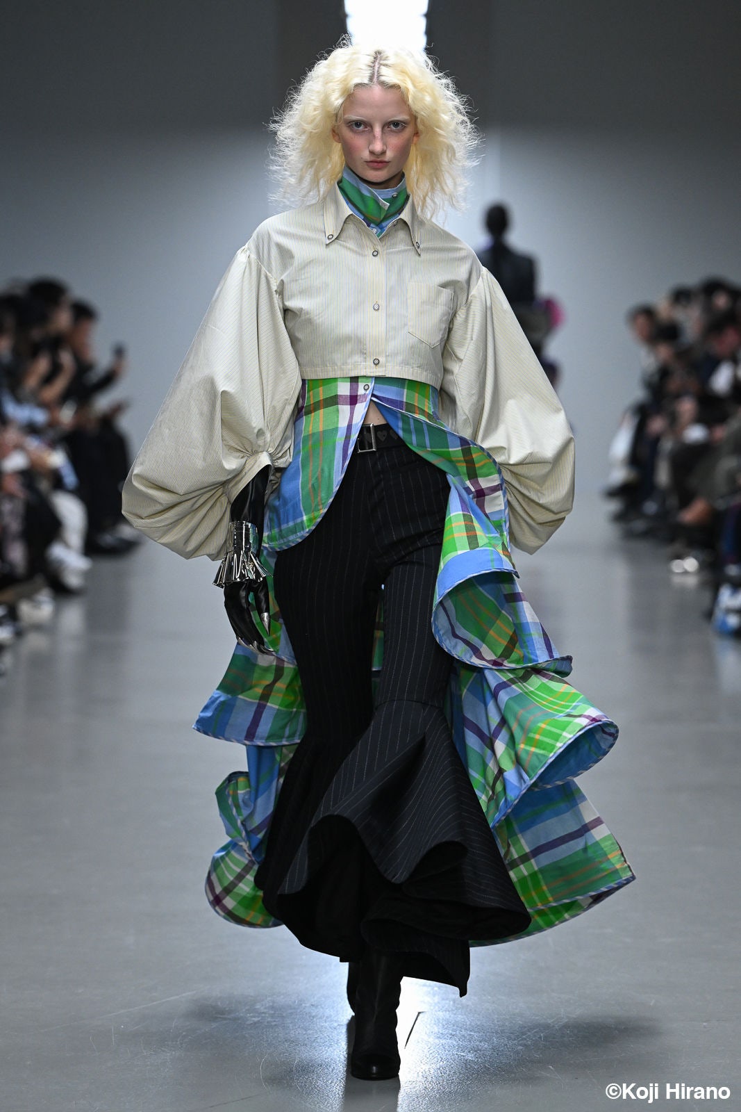 rls-20251006_Anrealage_Paris2026ss_2x3_006