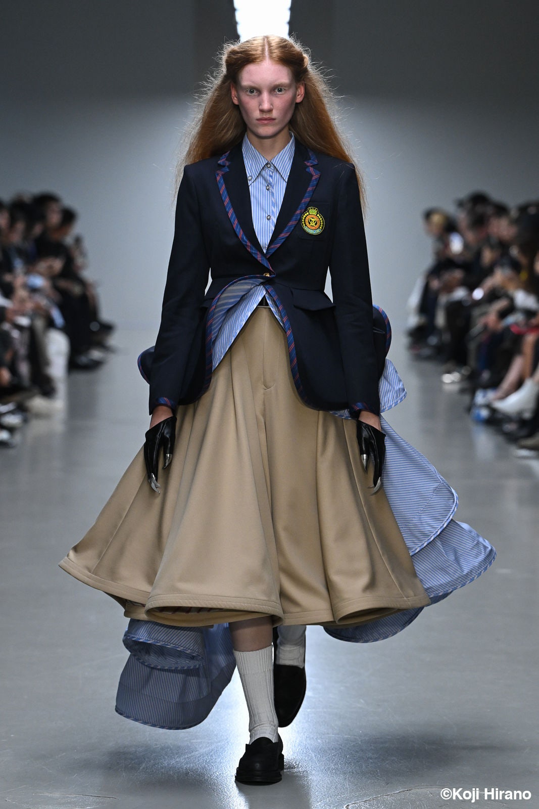 rls-20251006_Anrealage_Paris2026ss_2x3_004