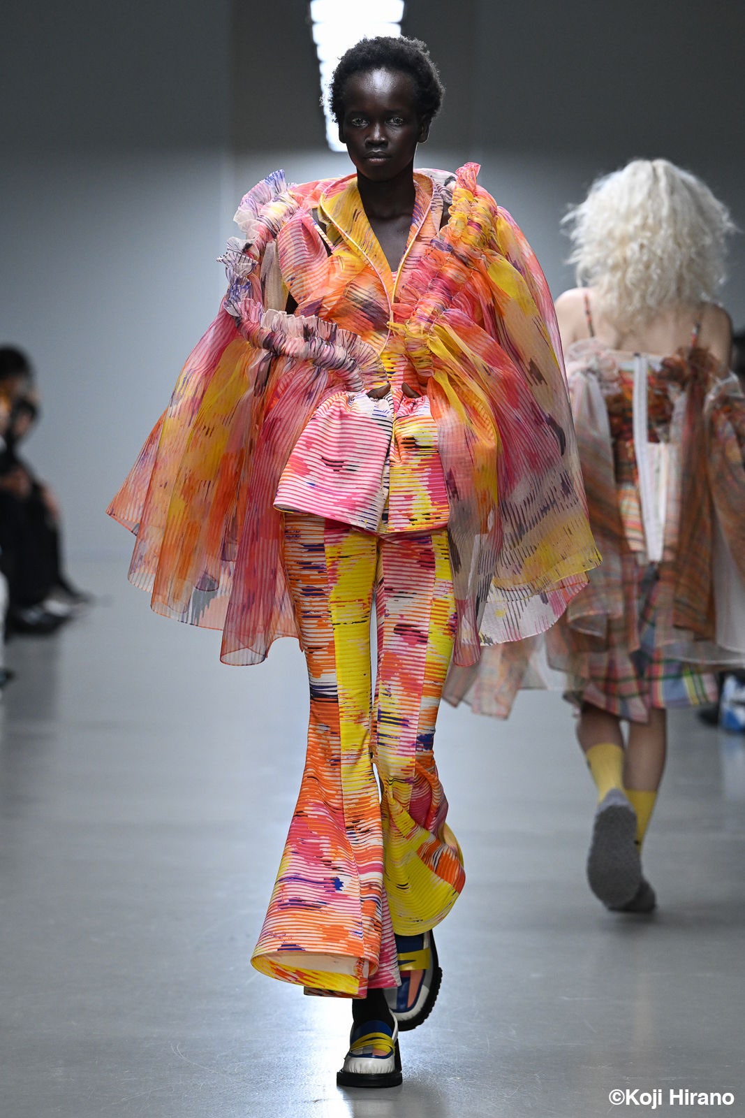 rls-20251006_Anrealage_Paris2026ss_2x3_027