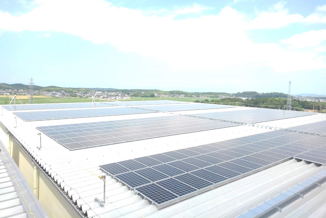 Solar modules installed at Mie Tamaki Plant