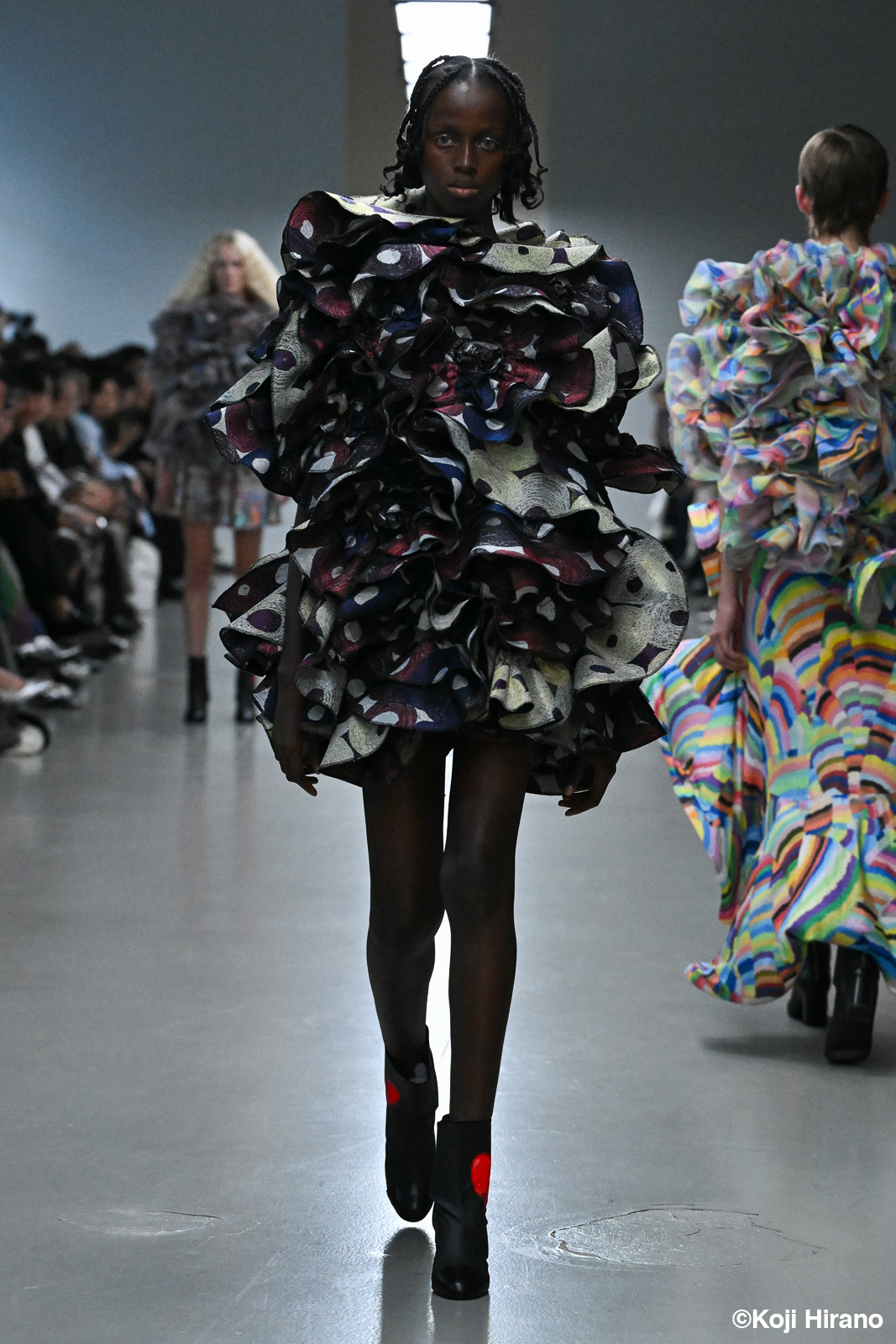 Paris Fashion Week 2026S/S Collection by ANREALAGE | 商業用・産業